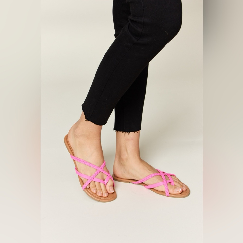 WILD DIVA Crisscross PU Leather Open Toe Sandals